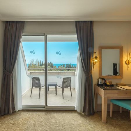 Crystal De Luxe Resort & Spa Kemer Exterior foto