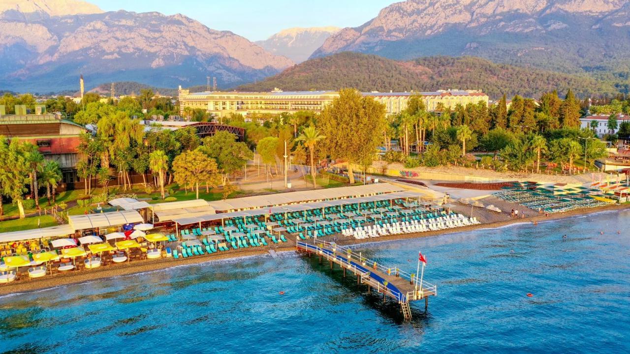 Crystal De Luxe Resort & Spa Kemer Exterior foto