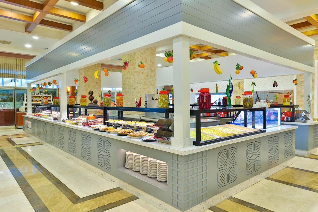 Crystal De Luxe Resort & Spa Kemer Exterior foto