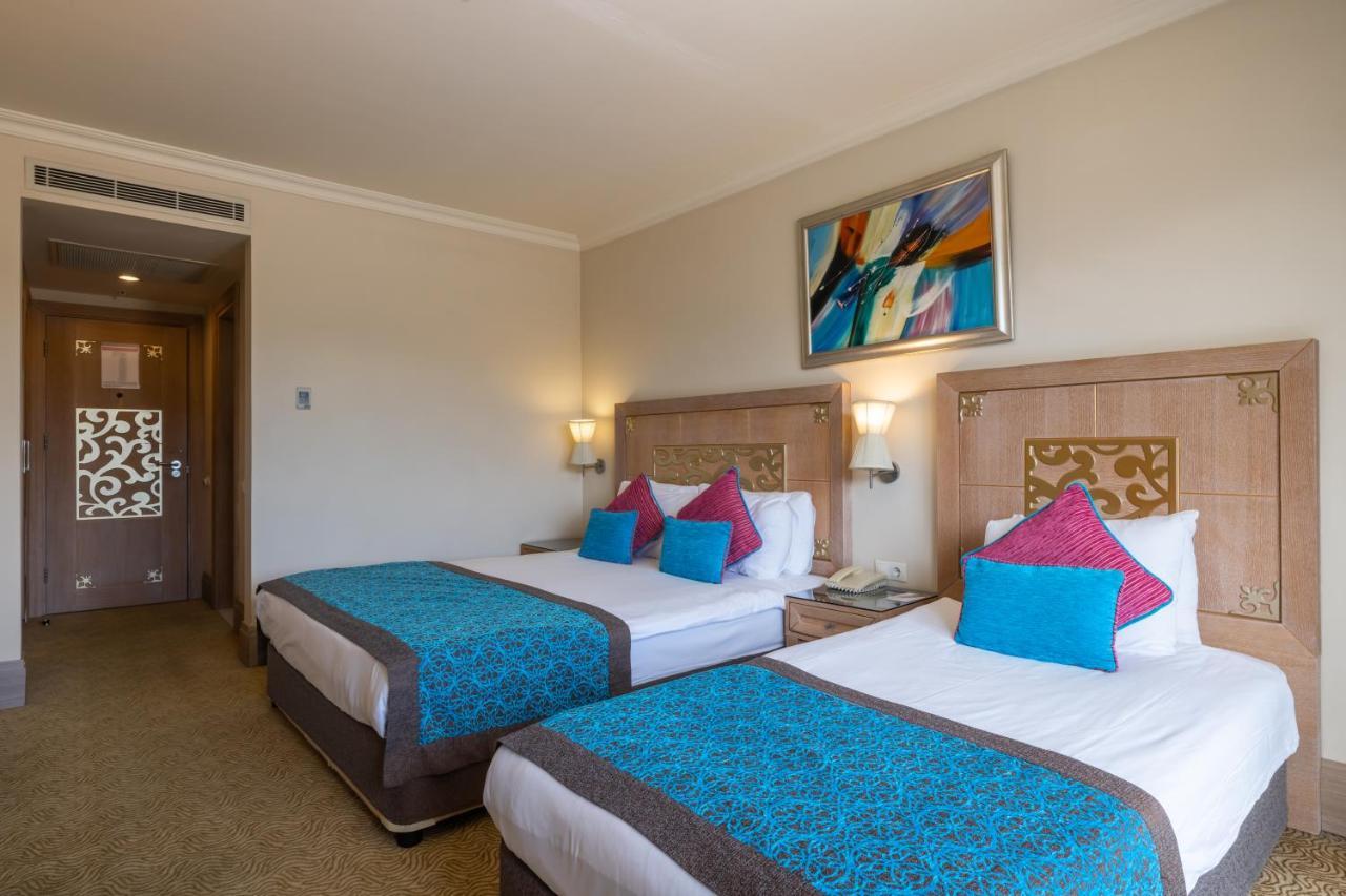 Crystal De Luxe Resort & Spa Kemer Exterior foto